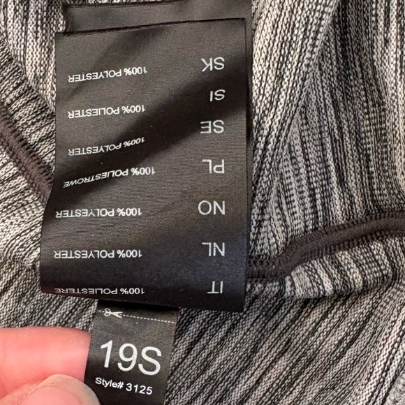 KUHL Men’s Size Large Gray Alloy Hoody Outdoor Active Hiking Travel Granola - Picture 7 of 7